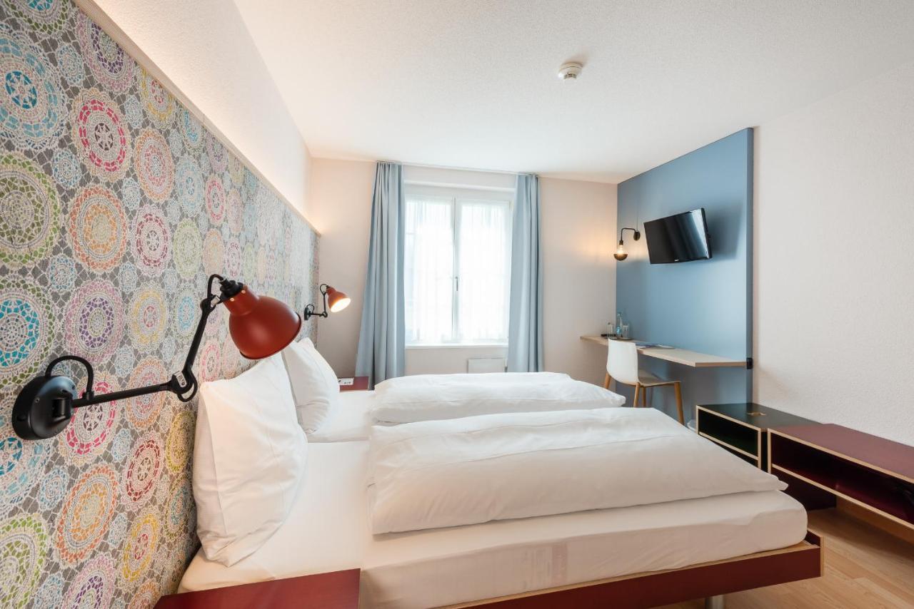 Baeren Self Check-In Hotel Solothurn Room photo